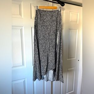 Black & White Faux Wrap Midi Skirt — M